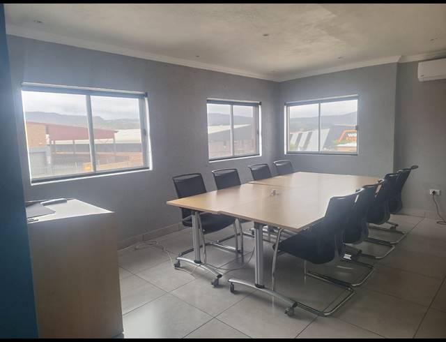 1,200M² WAREHOUSE TO LET IN RIVERSIDE INDUSTRIAL PARK